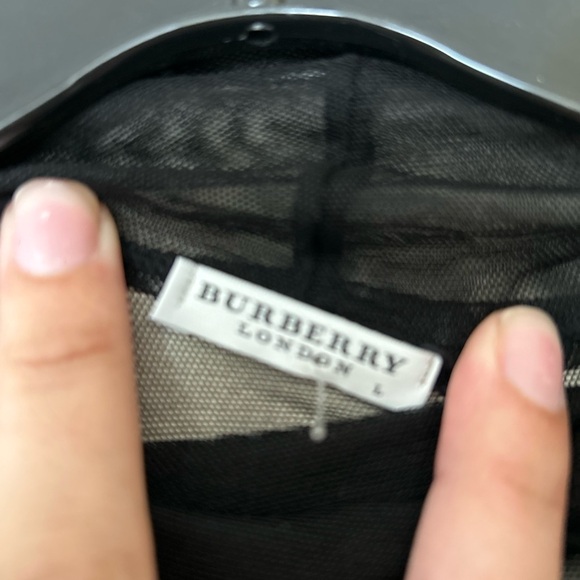 NWT Burberry Mesh Top - Picture 3 of 4